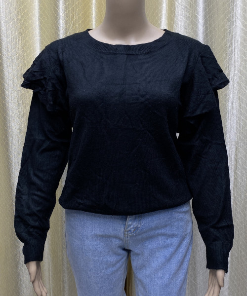 Black Colour Knitted Top Round Neck