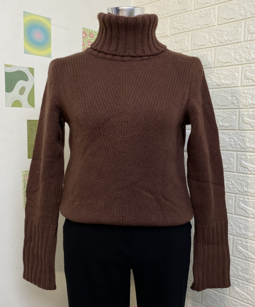 High Neck Brown Knitted Pullover