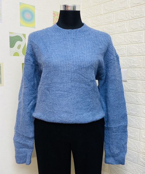 Blue Round Neck Winter Pullover