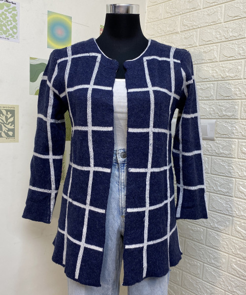 Navy Blue With White Line Knitted Shrug