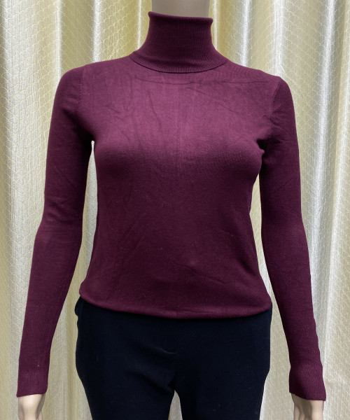 Wine High Neck Knitted Top