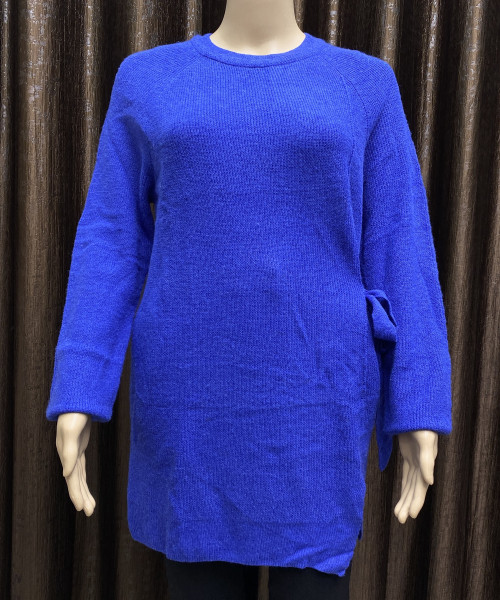 Blue Pre Winter Round Neck Knitted Top