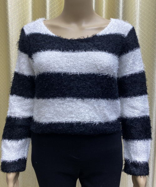 Black With White Pre Winter Fur Top