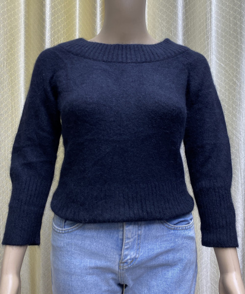 Black  Round Neck  Winter Top