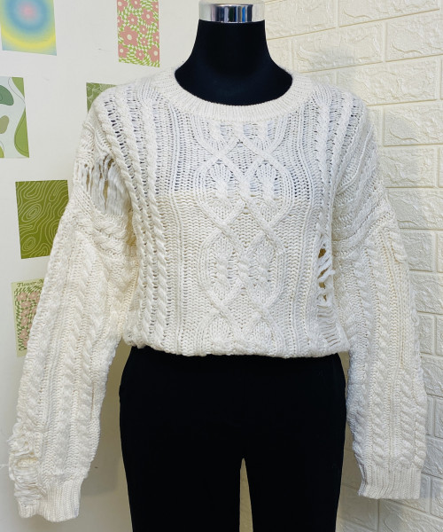 White Round Neck Winter   Pullover