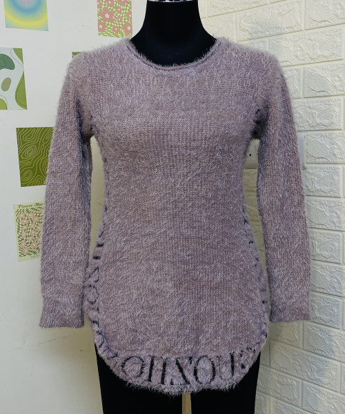 Long Fur Winter Pullover