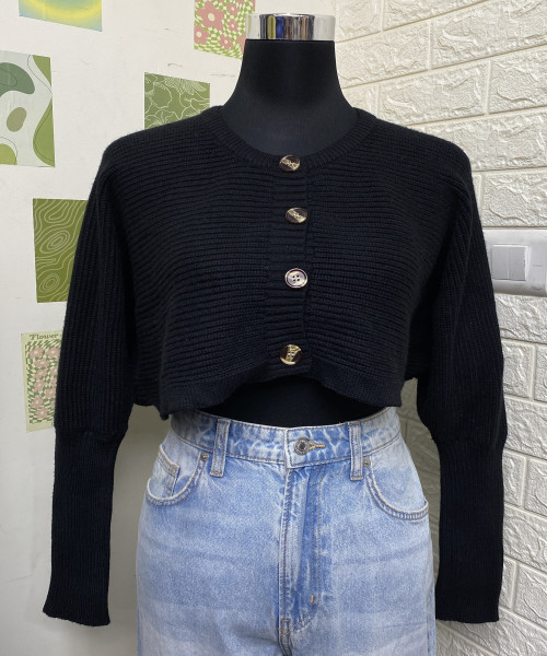 Black Round Neck Winter Knit Pullover