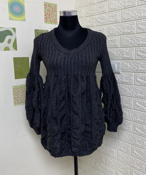 Black V Neck Knitted Dress