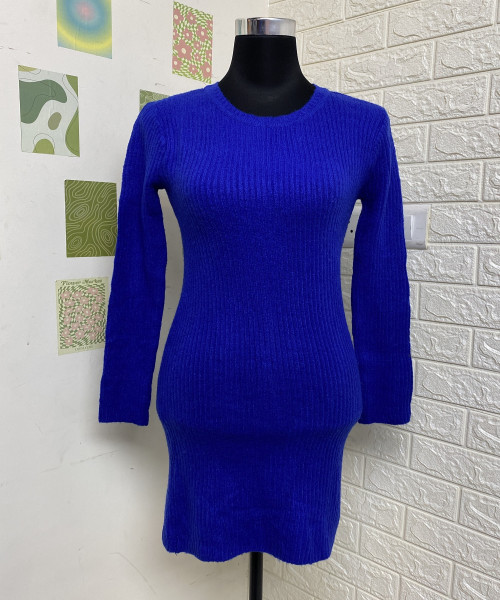 Blue Round Neck Winter Dress