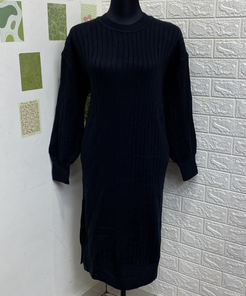 Black  Round  Neck Long Dress