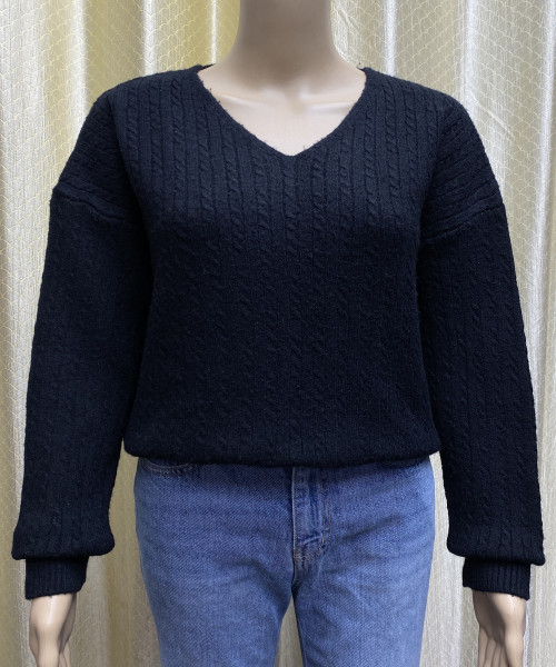 Black  V  Neck Knit Pullover