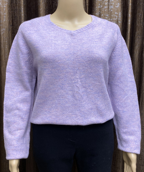 Lavender V Neck Knit Pullover