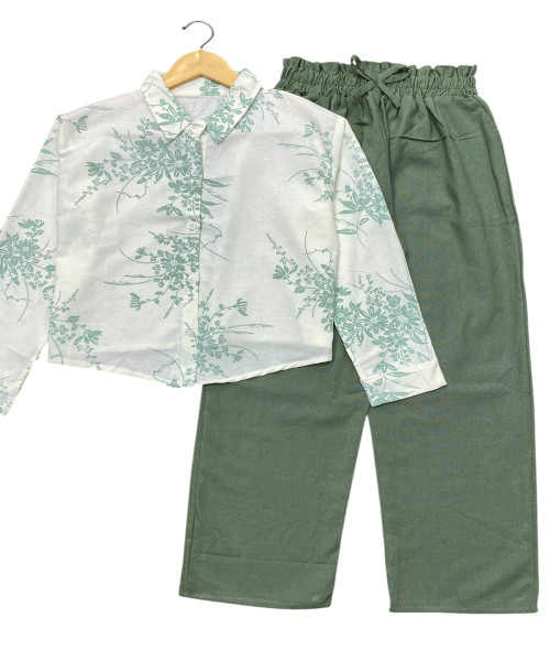 White Shirt With Trouser
