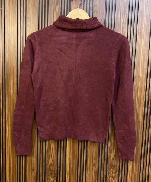 Maroon High Neck Knitted Pullover