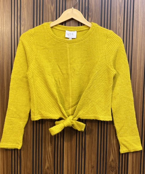 Yellow Round Neck Knitted Pullover