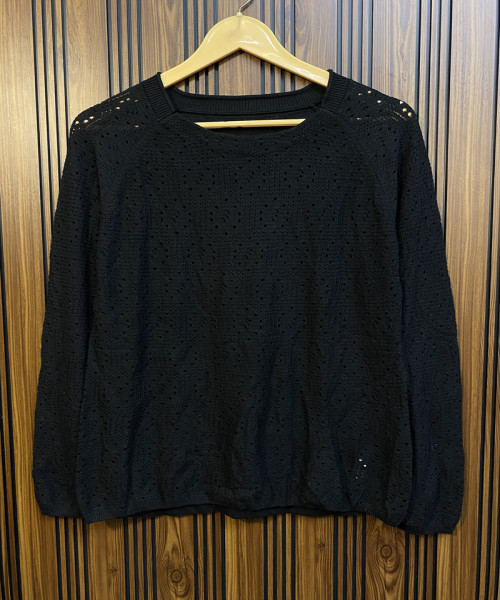 Black Winter Knit Pullover