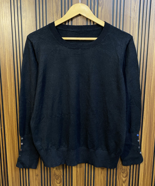 Round Neck Black Knitted top