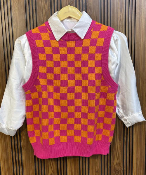 Pink Printed Knitted Sweater Vest