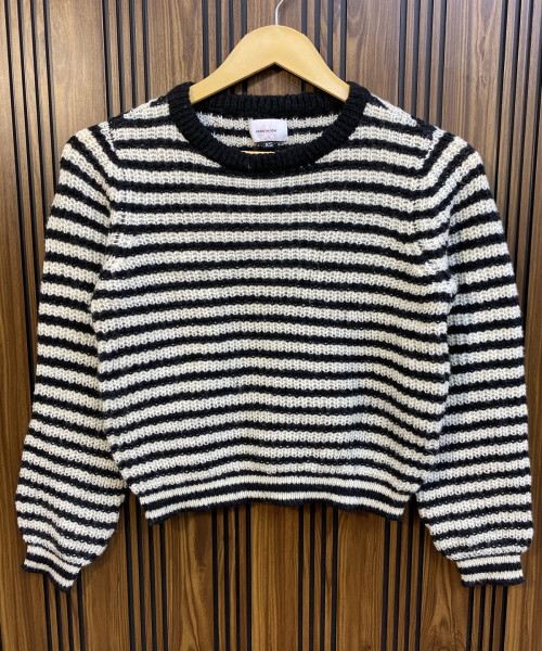 Black  With White Winter  Knit Pullover