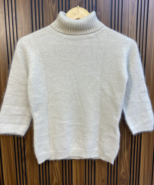 White High Neck Fur Pullover